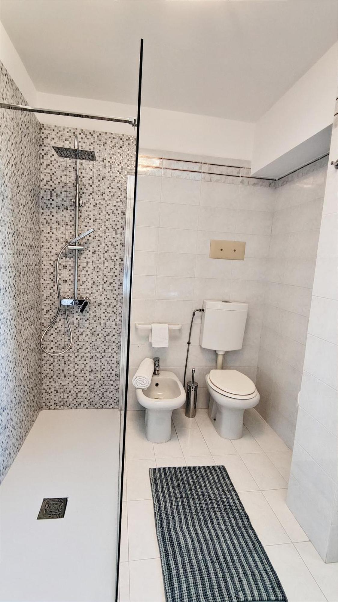 Casa Delle Camelie Apartment Cefalu Luaran gambar