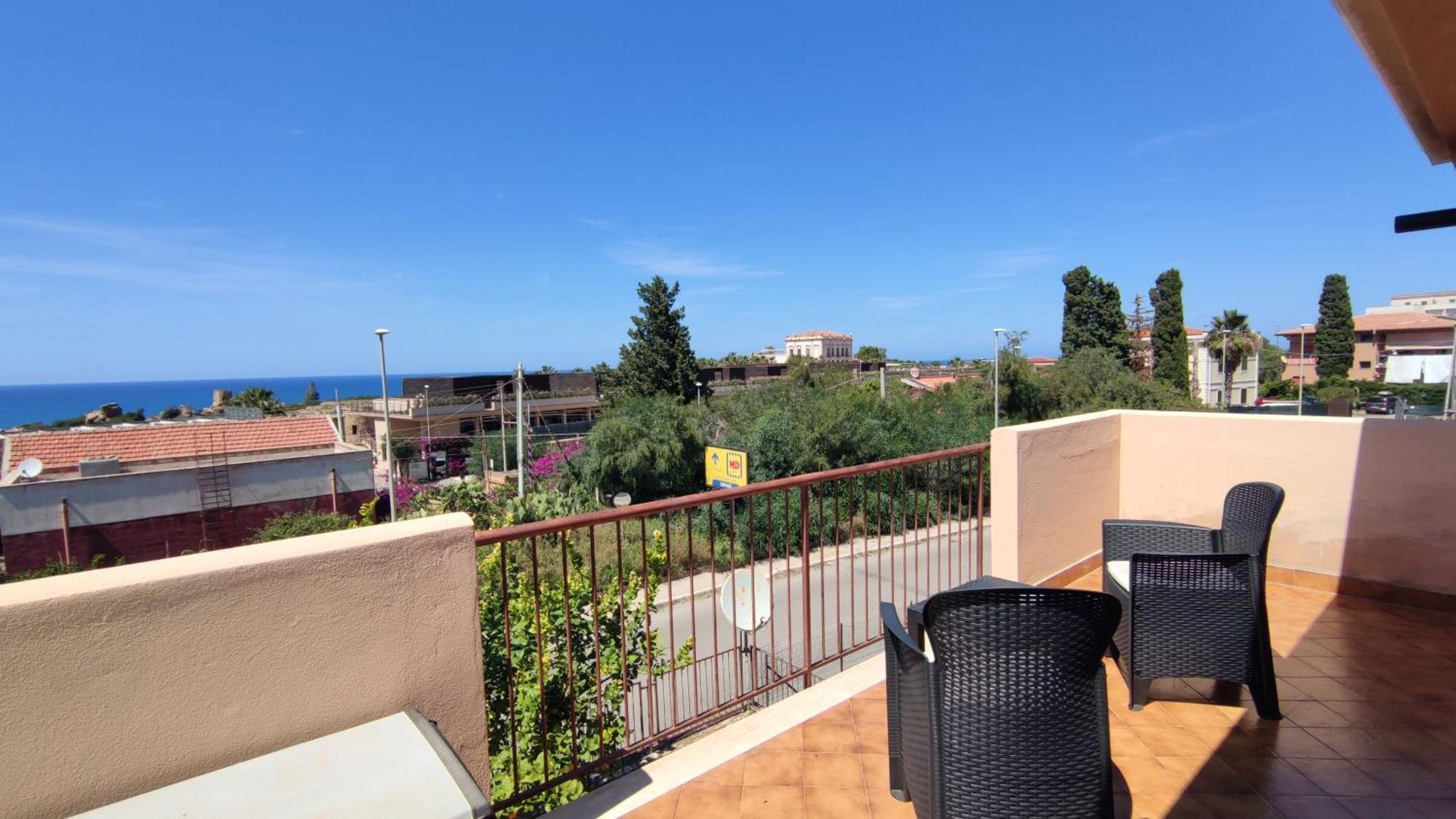 Casa Delle Camelie Apartment Cefalu Luaran gambar